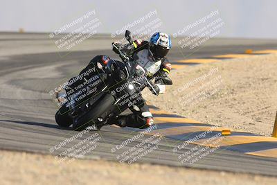 media/Jan-09-2025-Racers Edge (Thu) [[9e316ffd38]]/3-B Group/Session 4 (Turn 12 The Slide)/